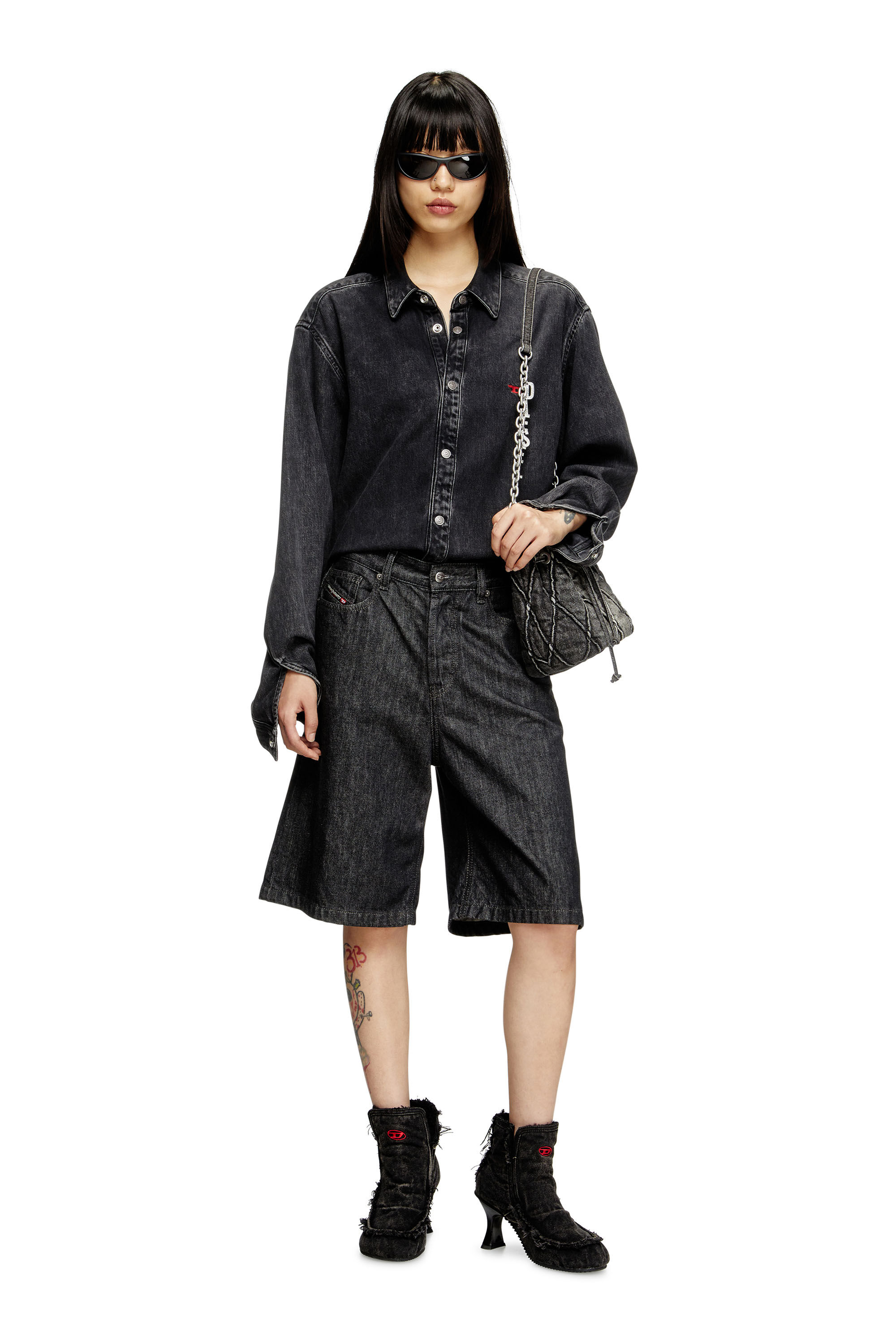 Diesel - DE-SIRE-SHORT, Pantalones cortos en denim lavado Mujer in Negro - 1