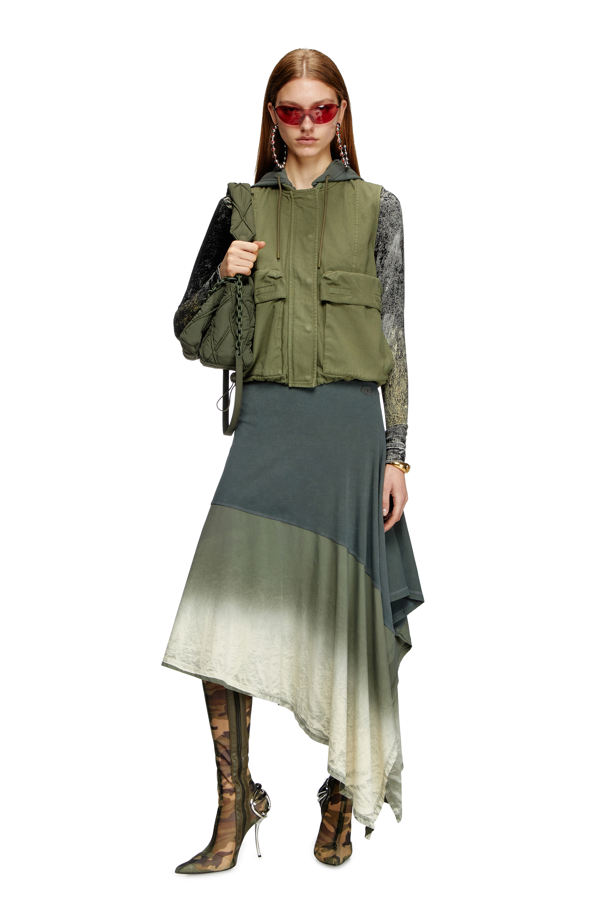 Diesel - CHARM-D SHOULDER M, Charm-D M-Bolso de hombro de nailon acolchado Mujer in Verde - 2